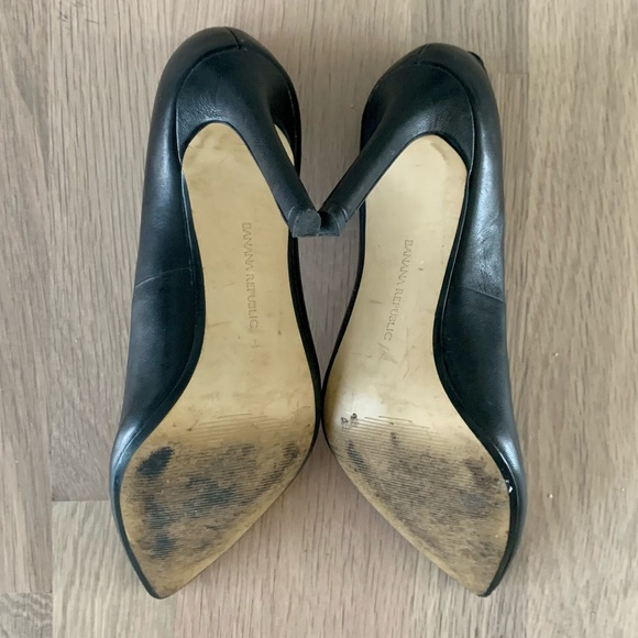 Banana Republic Heels size 7 - Picture 4 of 6